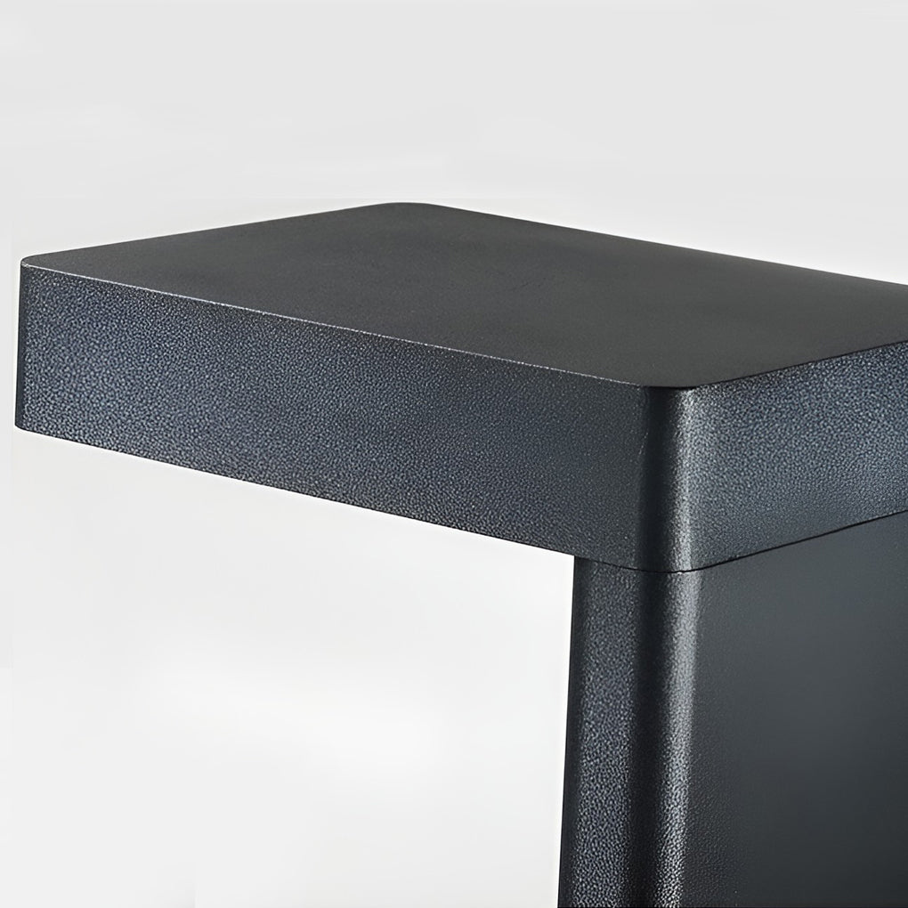 Sleek Solar Pathway Lights with Dusk-to-Dawn Sensor Modern LED Outdoor Landscape Lighting