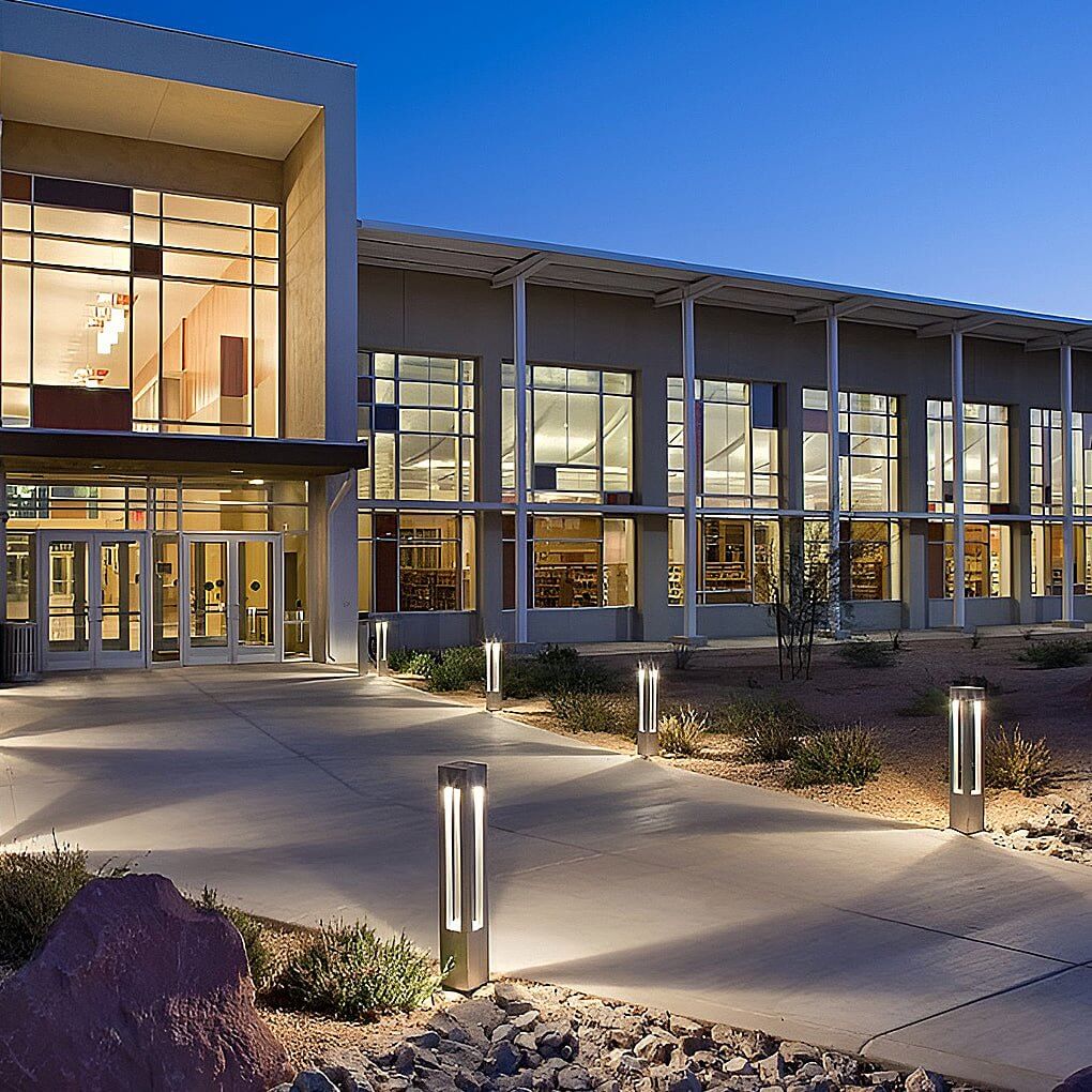 Black Aluminum Garden LED 7W 4-Beam Landscape Bollard Lights