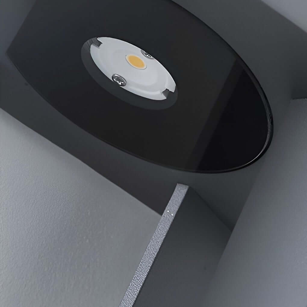 Black Aluminum Garden LED 7W 4-Beam Landscape Bollard Lights